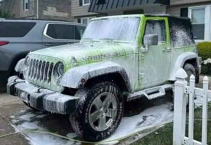 Car Washing (16)_30_11zon